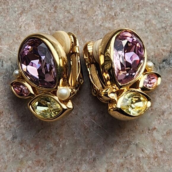 Marked Swarovski Crystal Earrings Faceted Pink Amethyst Green Clip on Jewelry - Picture 2 of 8